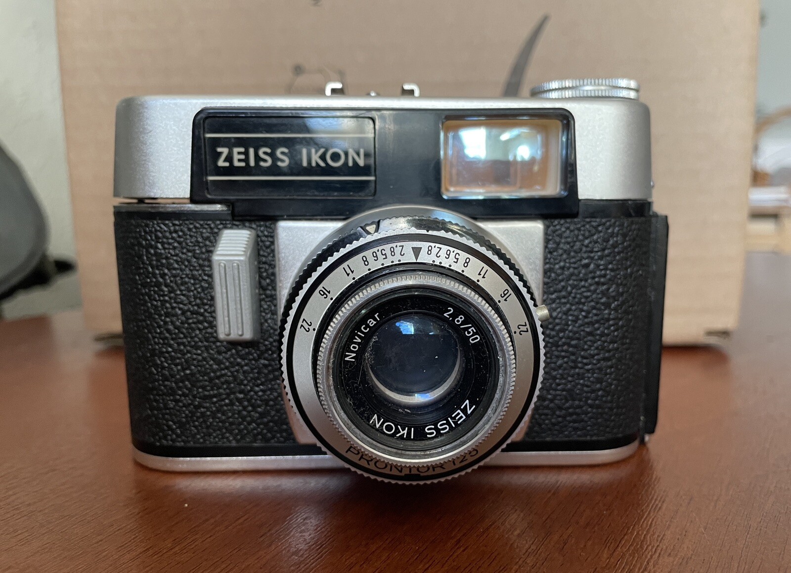 Zeiss Ikon Colora 35mm Camera, Novicar f2.8 50mm Lens Prontor Shutter NOT Tested