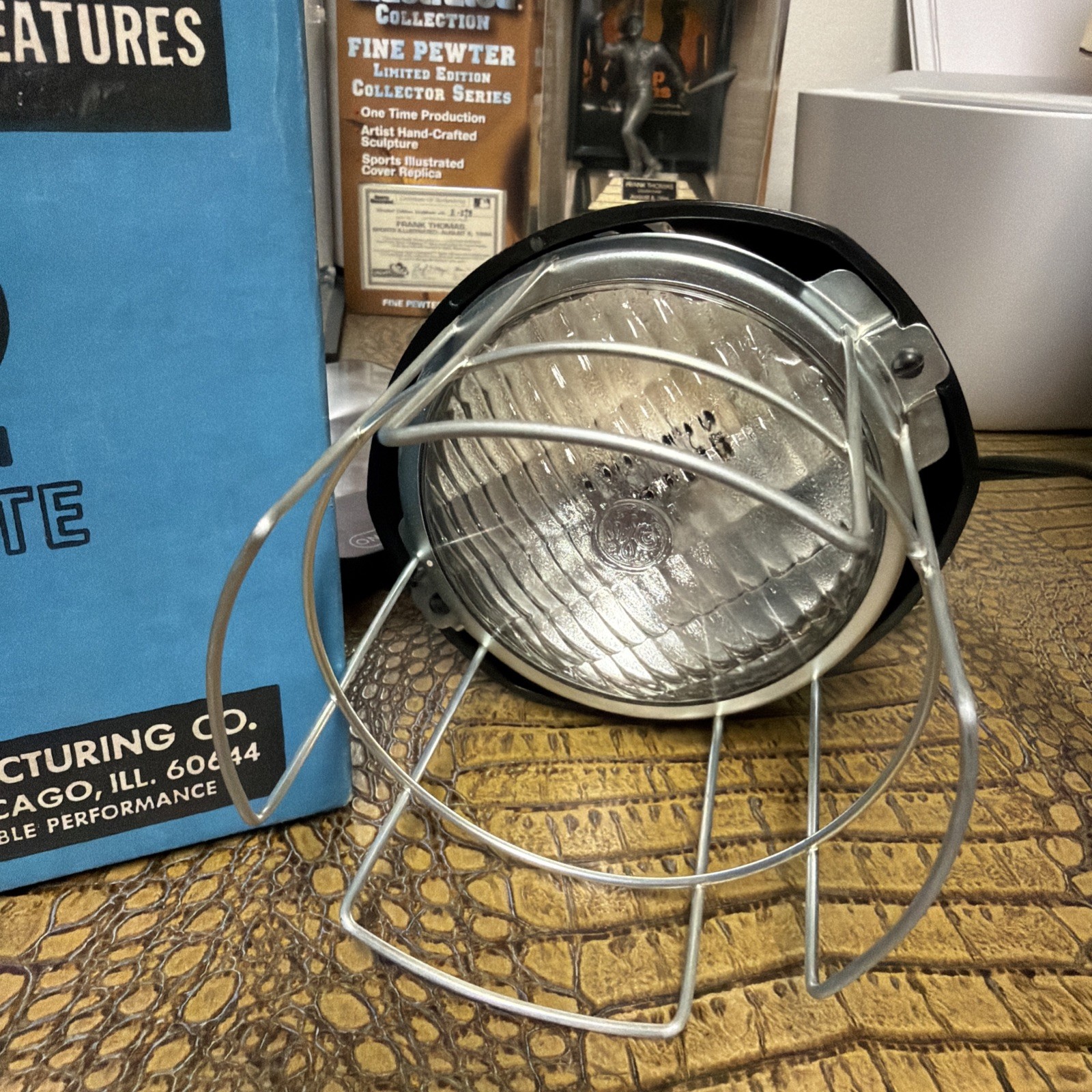 Vintage Acme-Lite Sealed Beam Movielite Model 96 250 Watts 115 Volts Tested