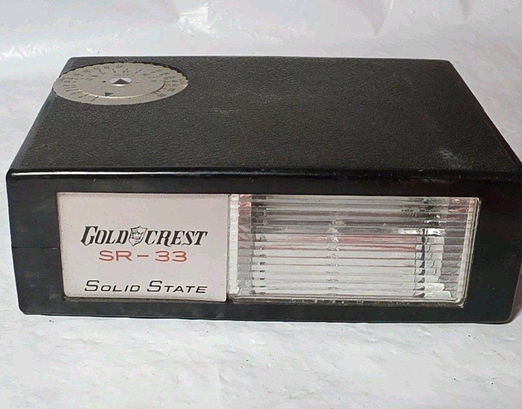 Vintage Gold Crest SR-33 Solid State Flash For Cameras 1970s Untested