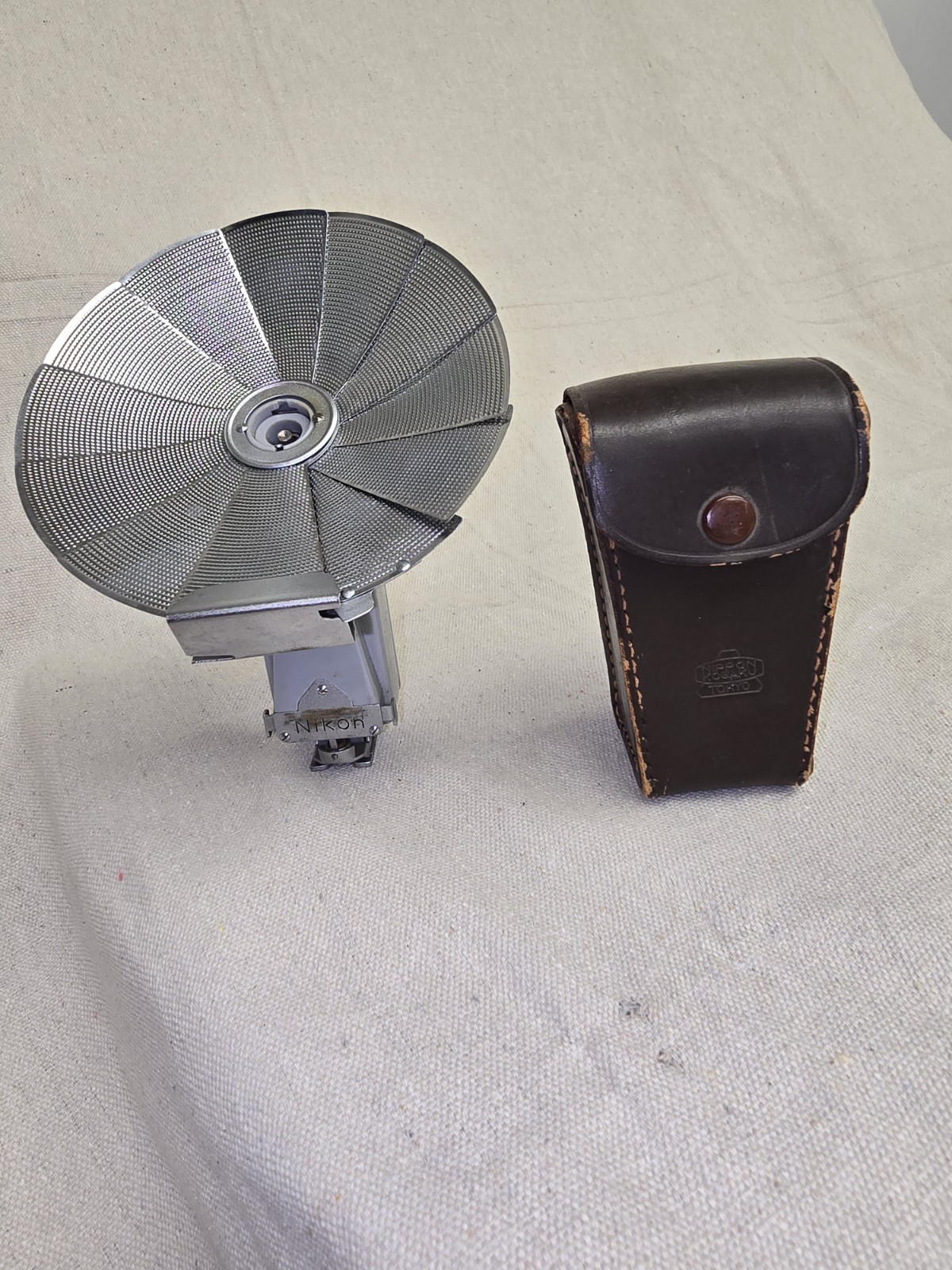 Nikon Vintage BC-5 flash unit w/case for Nikon rangefinder SP S2 S3 S4