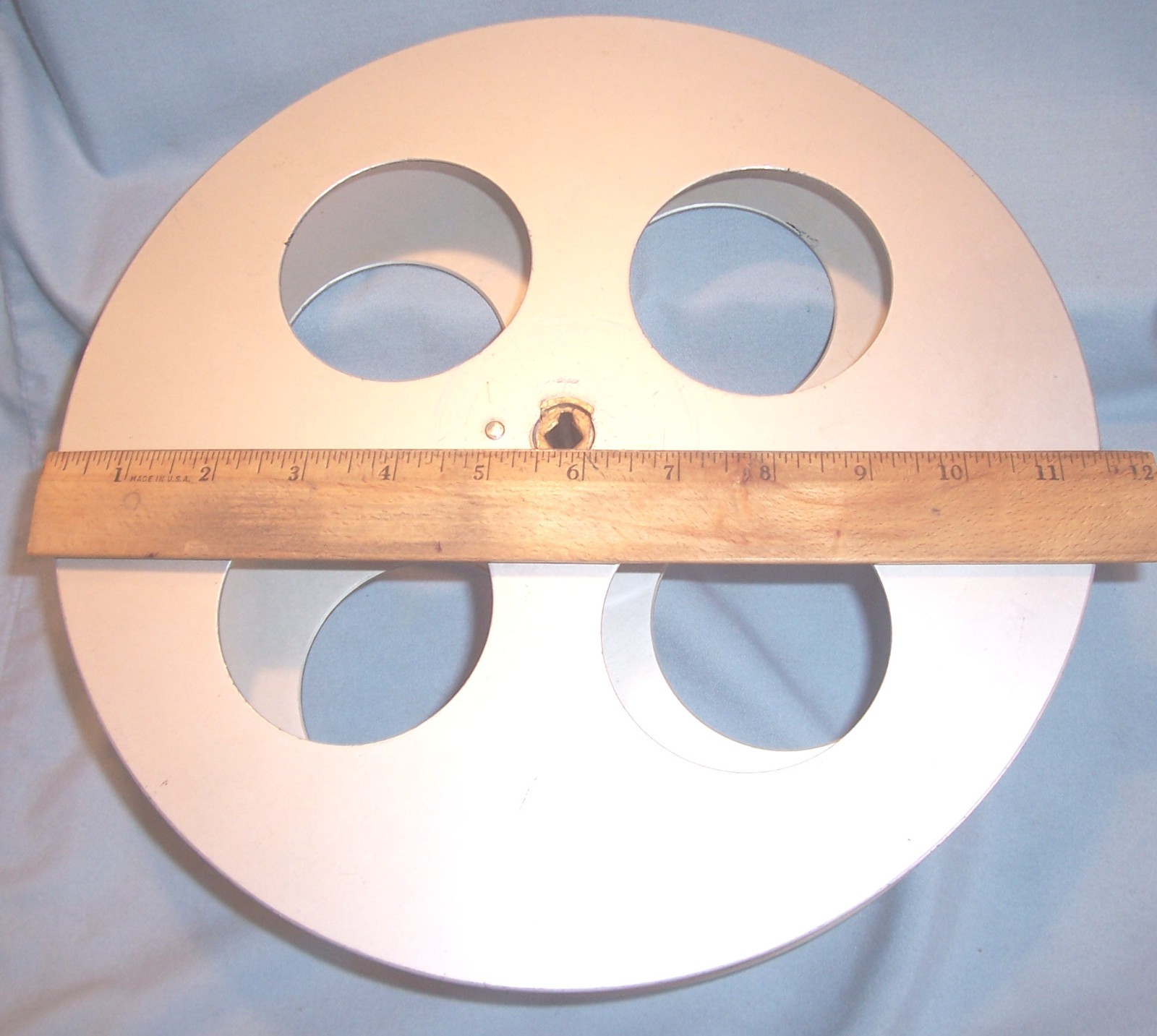 35MM 1200′ 11.5″ J & R FILM CO Motion Picture Movie Projector Take Up SPLIT Reel