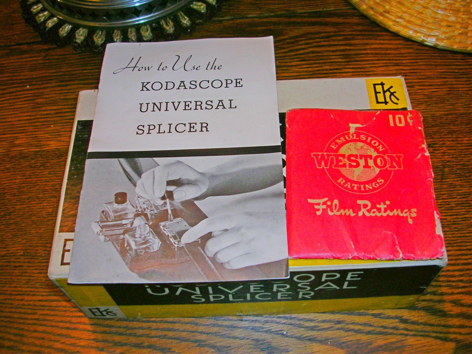 KODAK 1938 PROFESSIONAL 16mm FILM SPLICER SET IN BOX NICE!