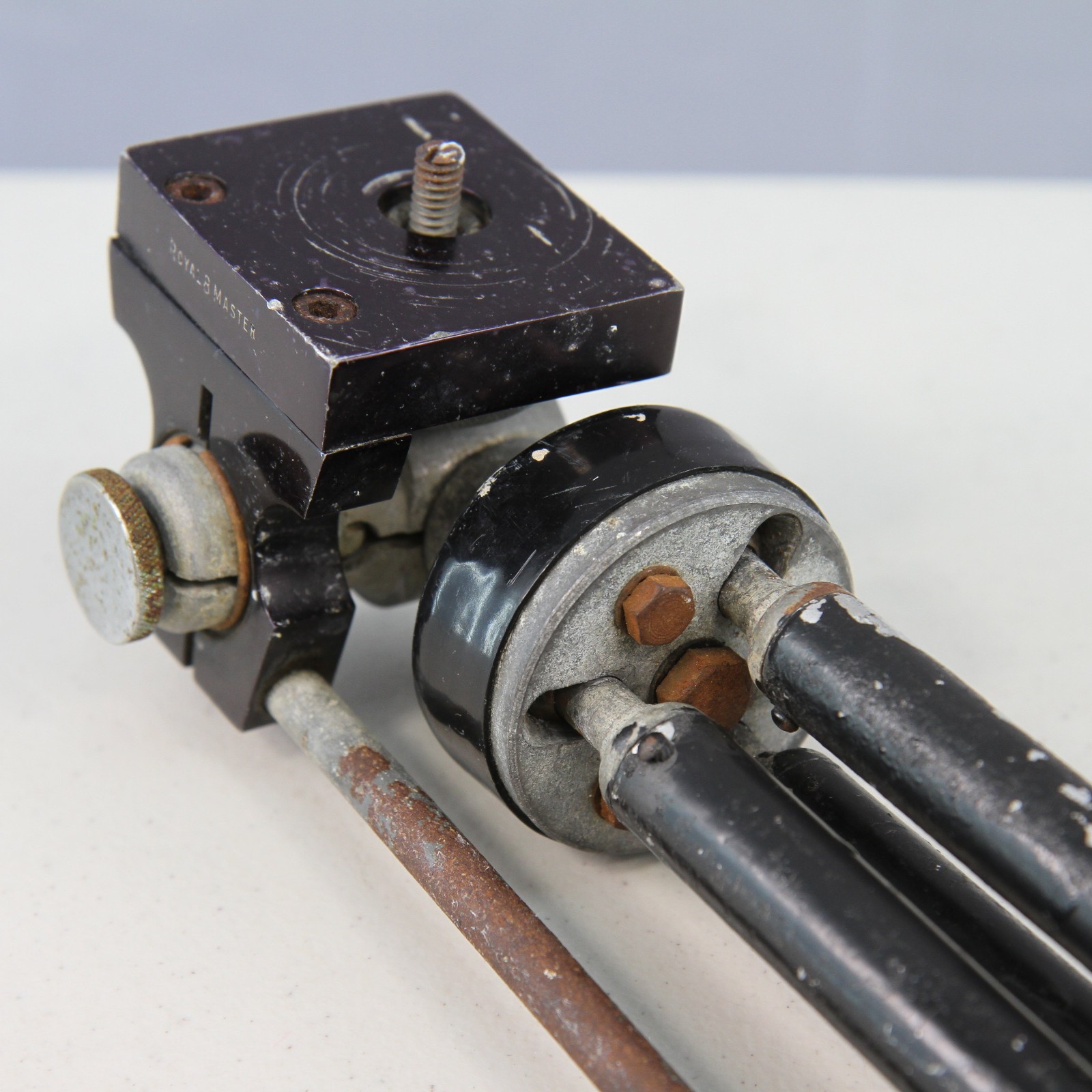 Vintage Albert Speciality Royal Master Eight Aluminum Leg Camera Tripod