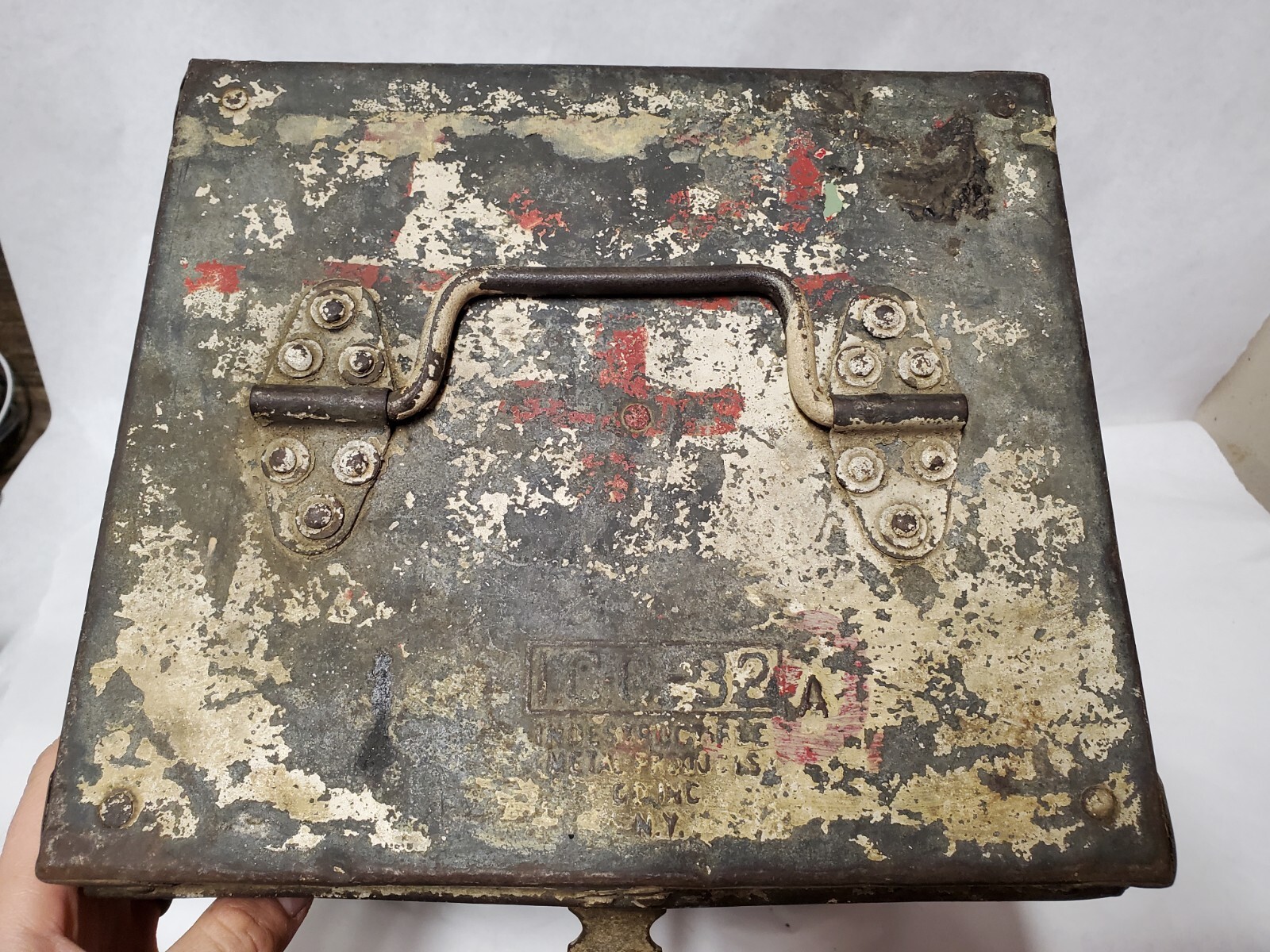 ICC-32a Hollywood Movie Reel Film Metal Case Strong Box Antique Steampunk Prop