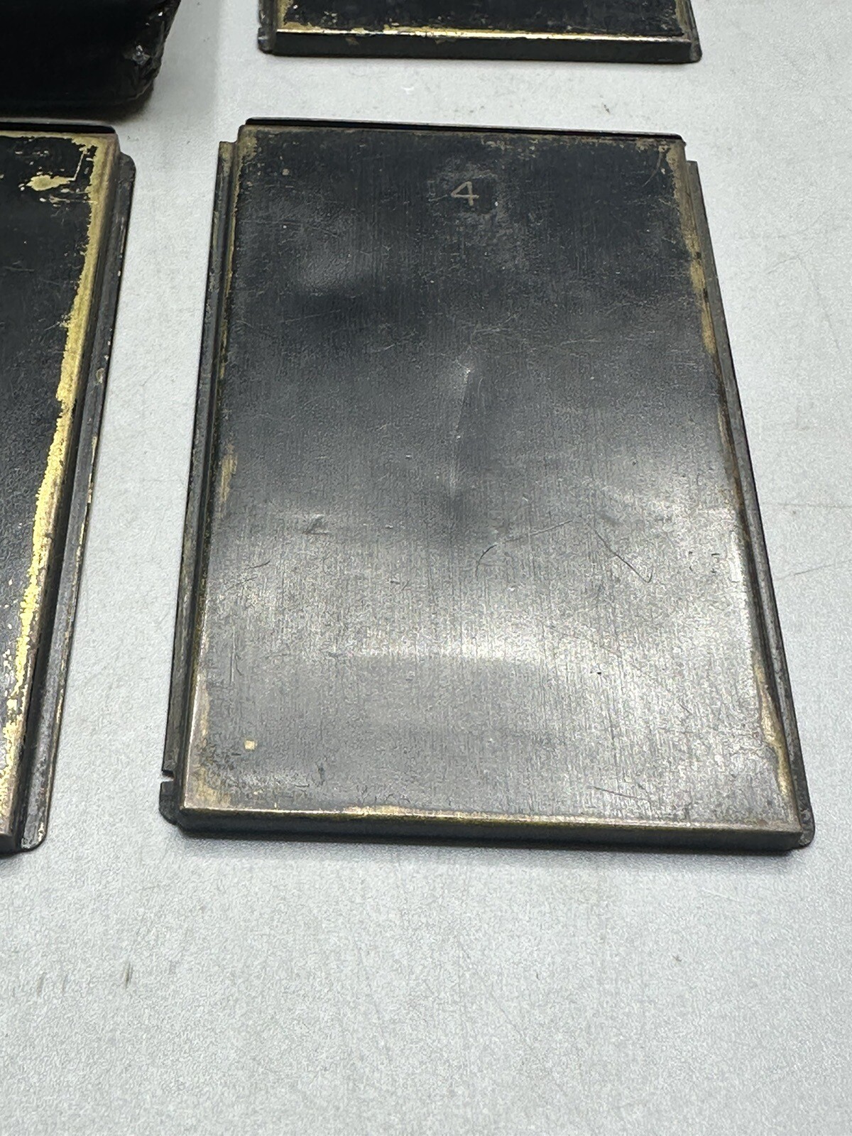 Adams & Company – London – Vesta – Metal film packs and case