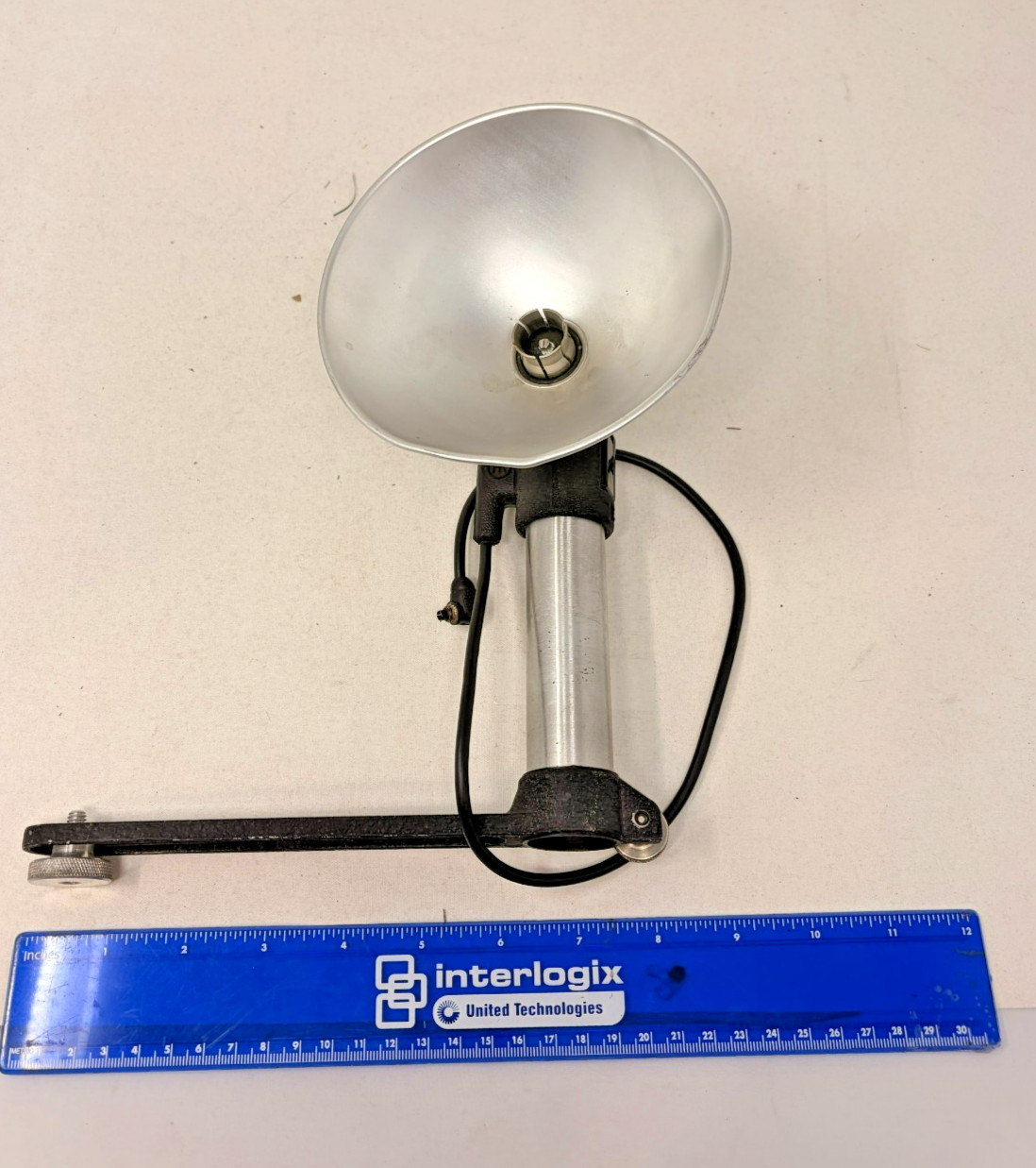 Vintage HR Flash Reflector Bracket Arm Camera Photography Light Attachment