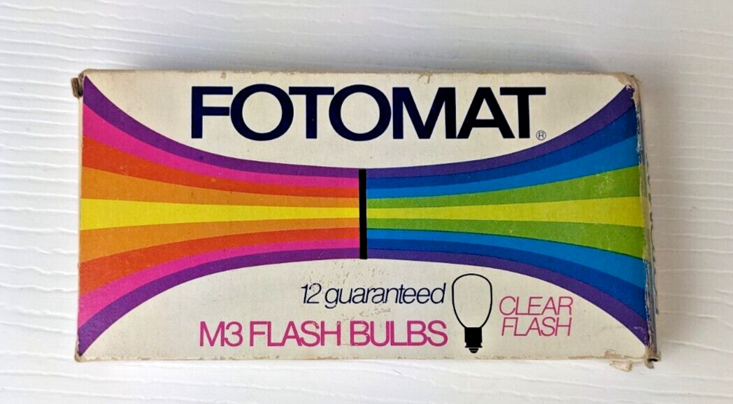 Fotomat M3 Flashbulbs Blue Flash (6 Bulbs left in Package) Vintage #Bin A