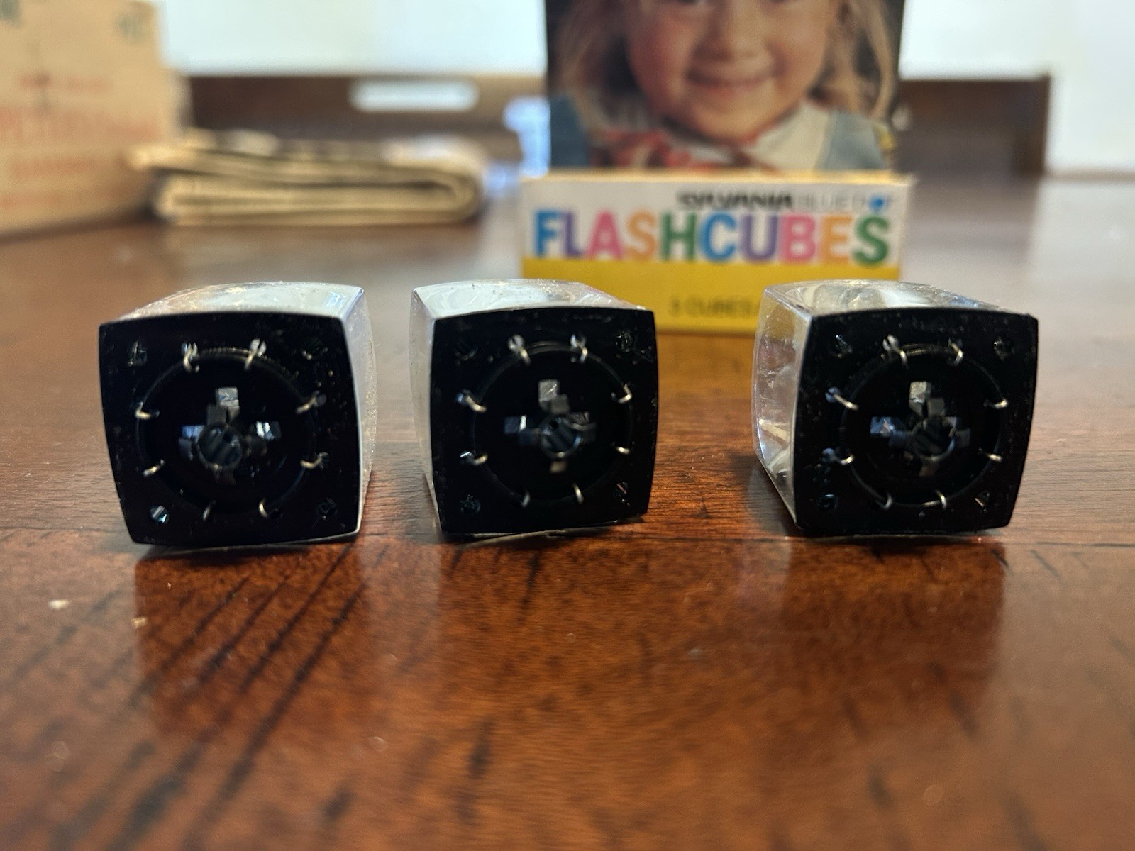 Sylvania Blue Dot Flashcubes Camera Flash Cubes 3 Pack 12 Flashes