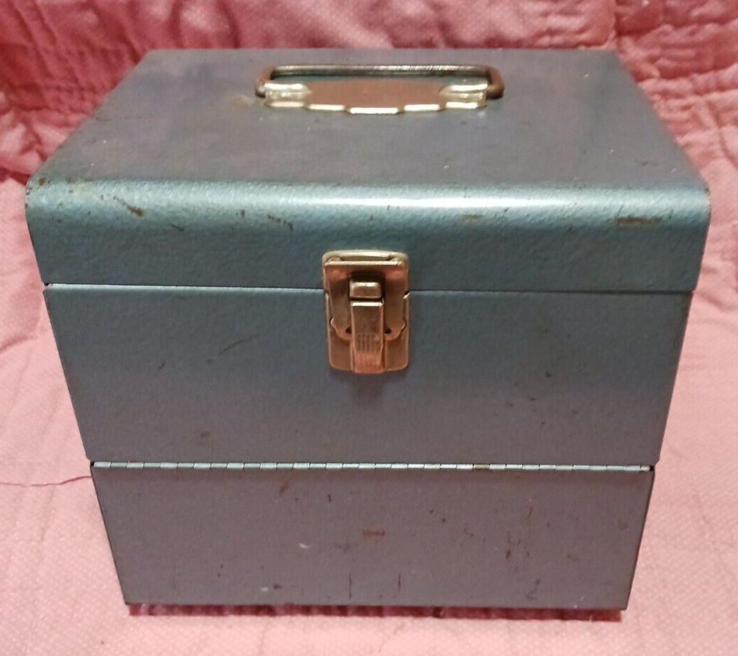 Logan Deluxe Blue Metal 12 Slot 8mm Movie Film Chest 8.75×7.5×7.5