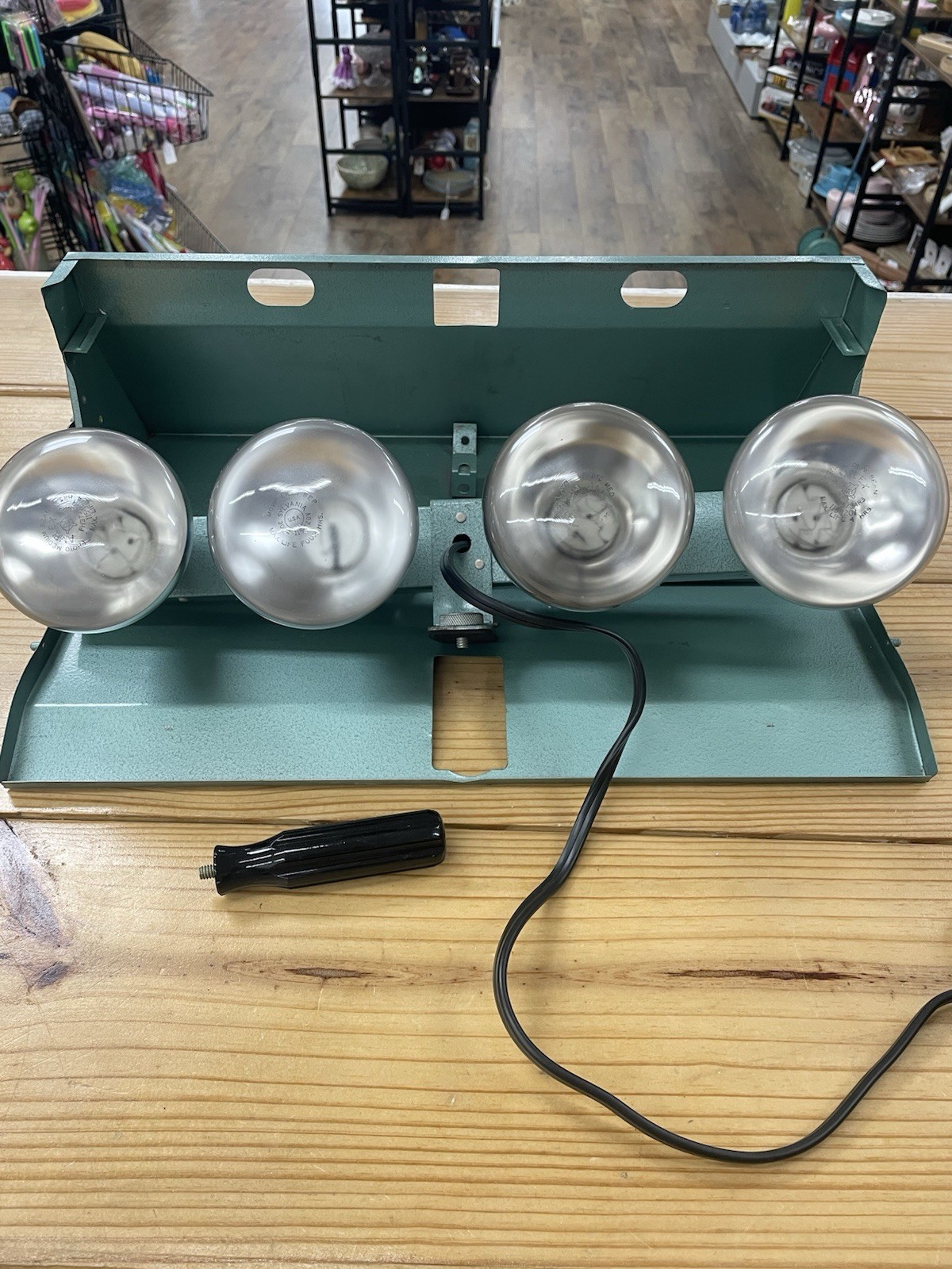 Vintage 1960’s PM V-PAK Bar Lite – 4 Bulb Light w Case For Photos/Camera/Movie