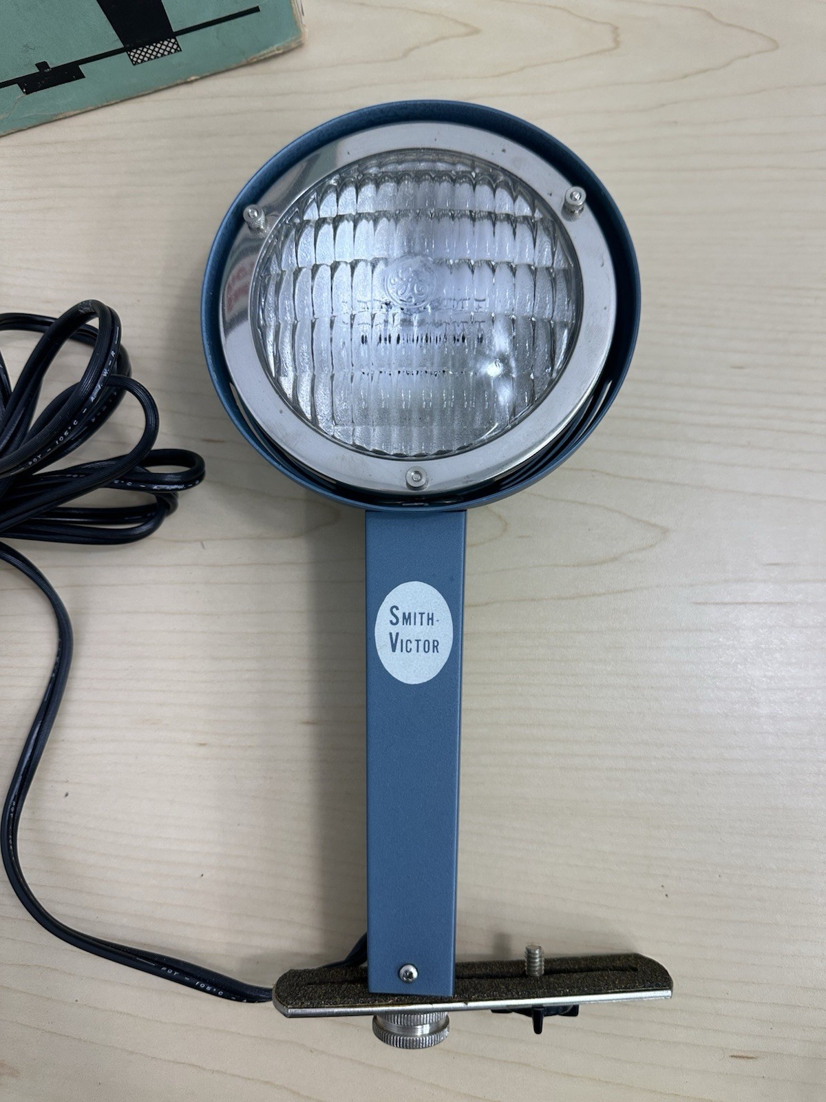 VTG Smith-Victor Model L5 Flood Light Movie Light Tested Works