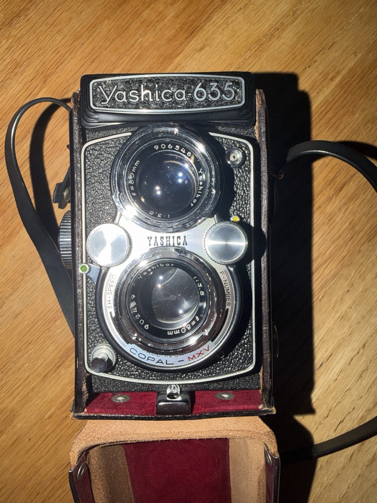 Yashica 635 Dual Format 120 35mm TLR Camera 1:3.5 F=80mm