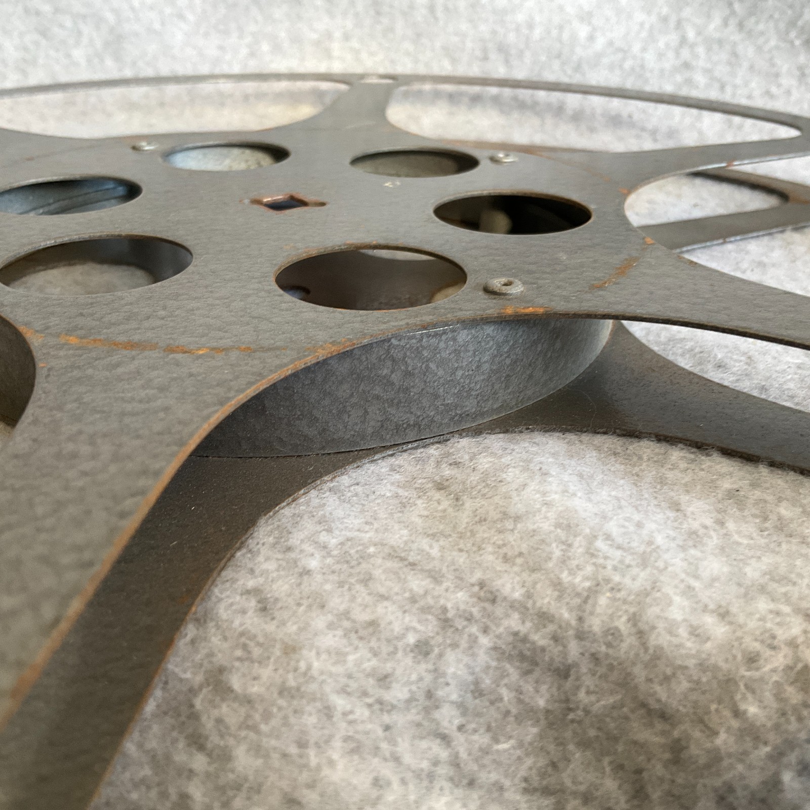 Vintage 16 MM Open Metal Film Reel 12 1/4″ x 3/4″ Compco Bros. Chicago USA