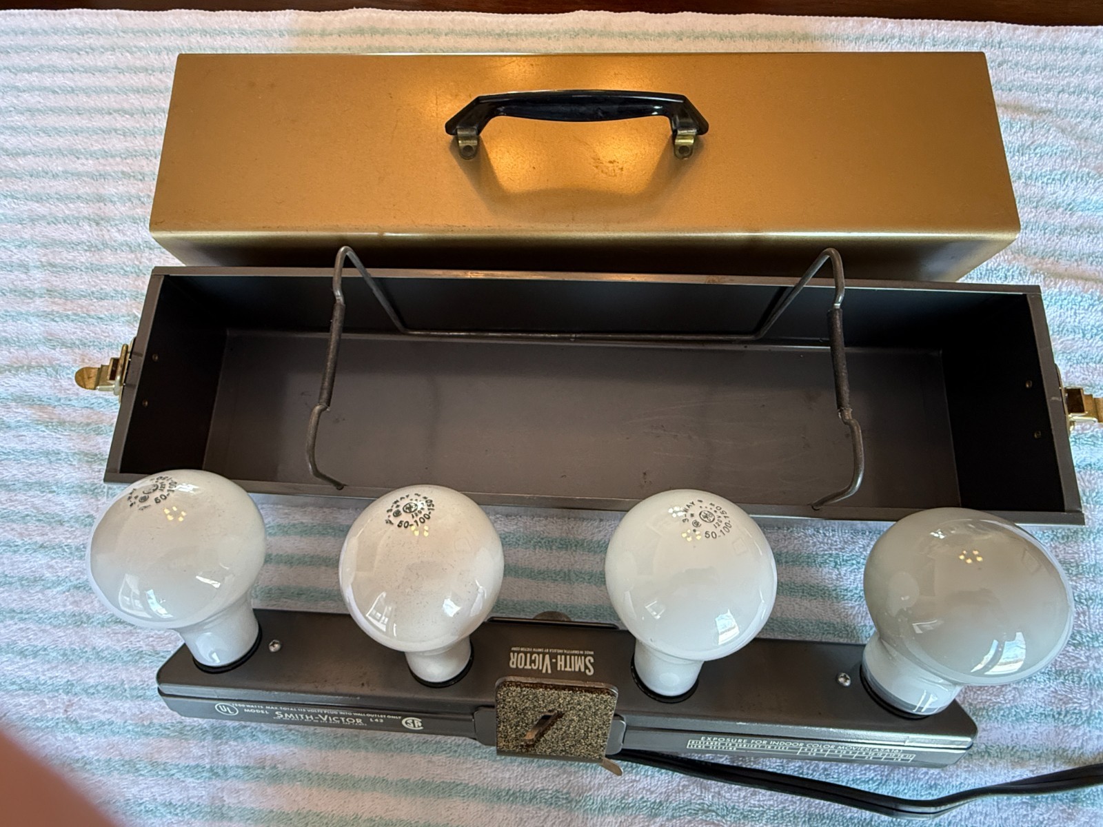 Vintage Smith – Victor Model GL-43 Vintage Movie & Photography Spot Light Bar