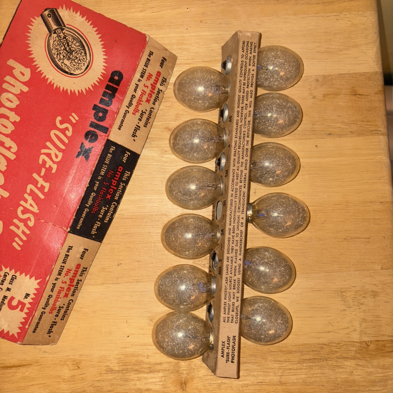 Amplex “Sure-Flash” Photoflash Bulbs No. 5, Class M flashbulbs Dozen Not Tested