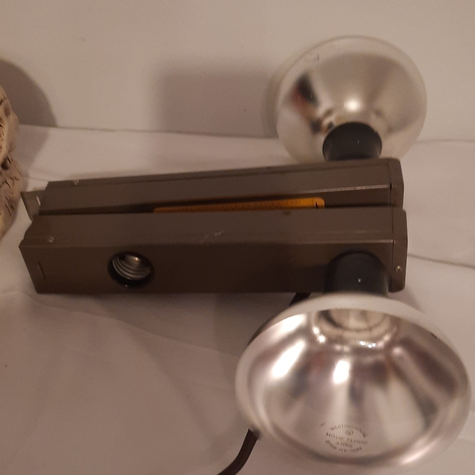 Kodak Cine-Kodak Folding Movie Light Model I Bulbs