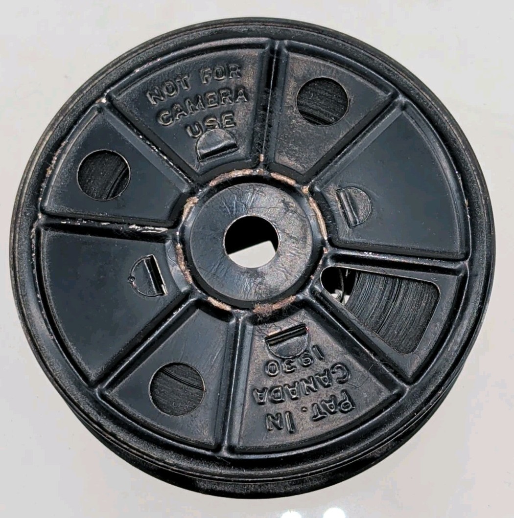 Lot of 2 Vintage 16mm Metal Film Reels Mystery Content Estate Find Untested 3″
