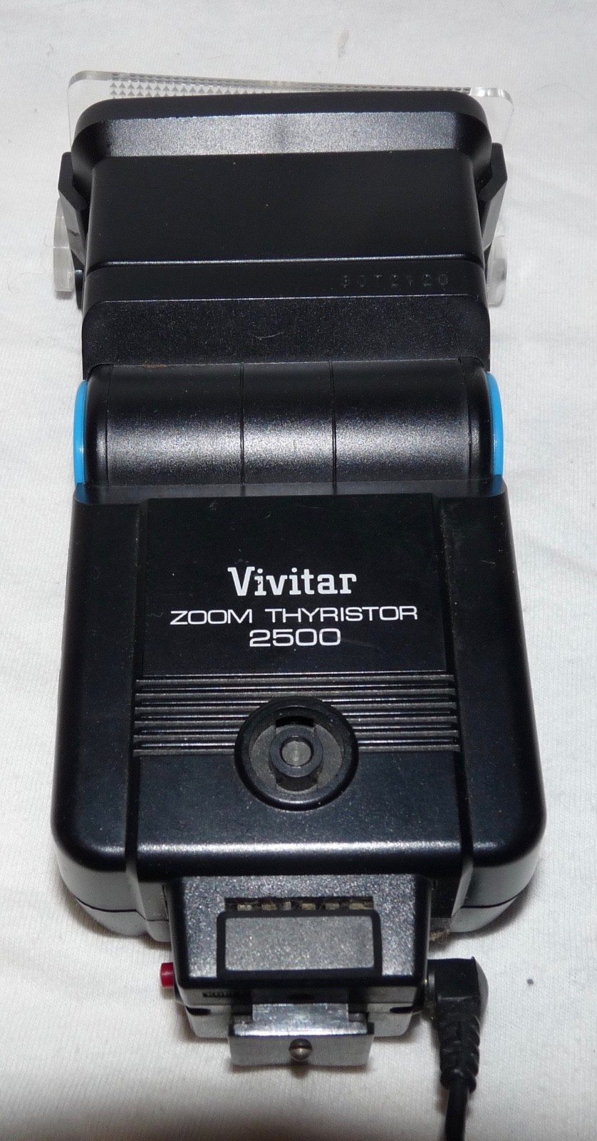 1980s Vivitar Zoom Thyristor Electronic Flash 2500 w/ Instructions