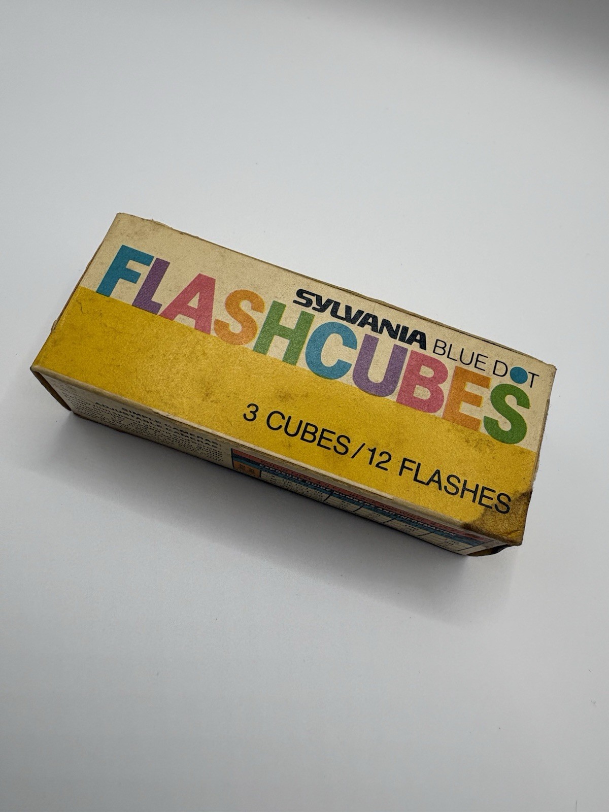 Vintage Sylvania Blue Dot Flashcubes 4 Flash Cubes