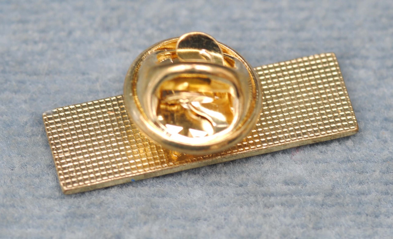 OLYMPUS CAMERA TIE PIN