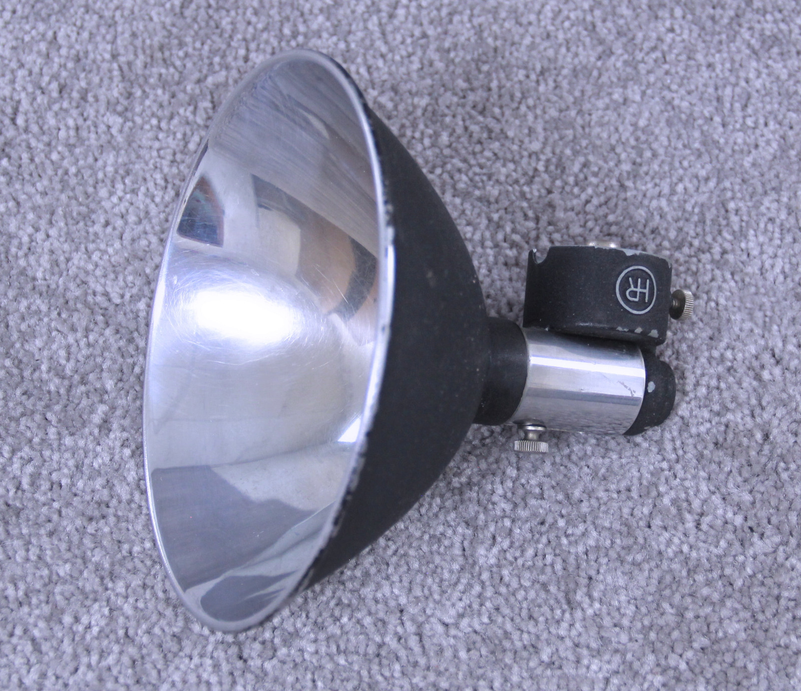 Vintage HR Heiland Research Flash Head With 6″ Reflector 45A Graflex