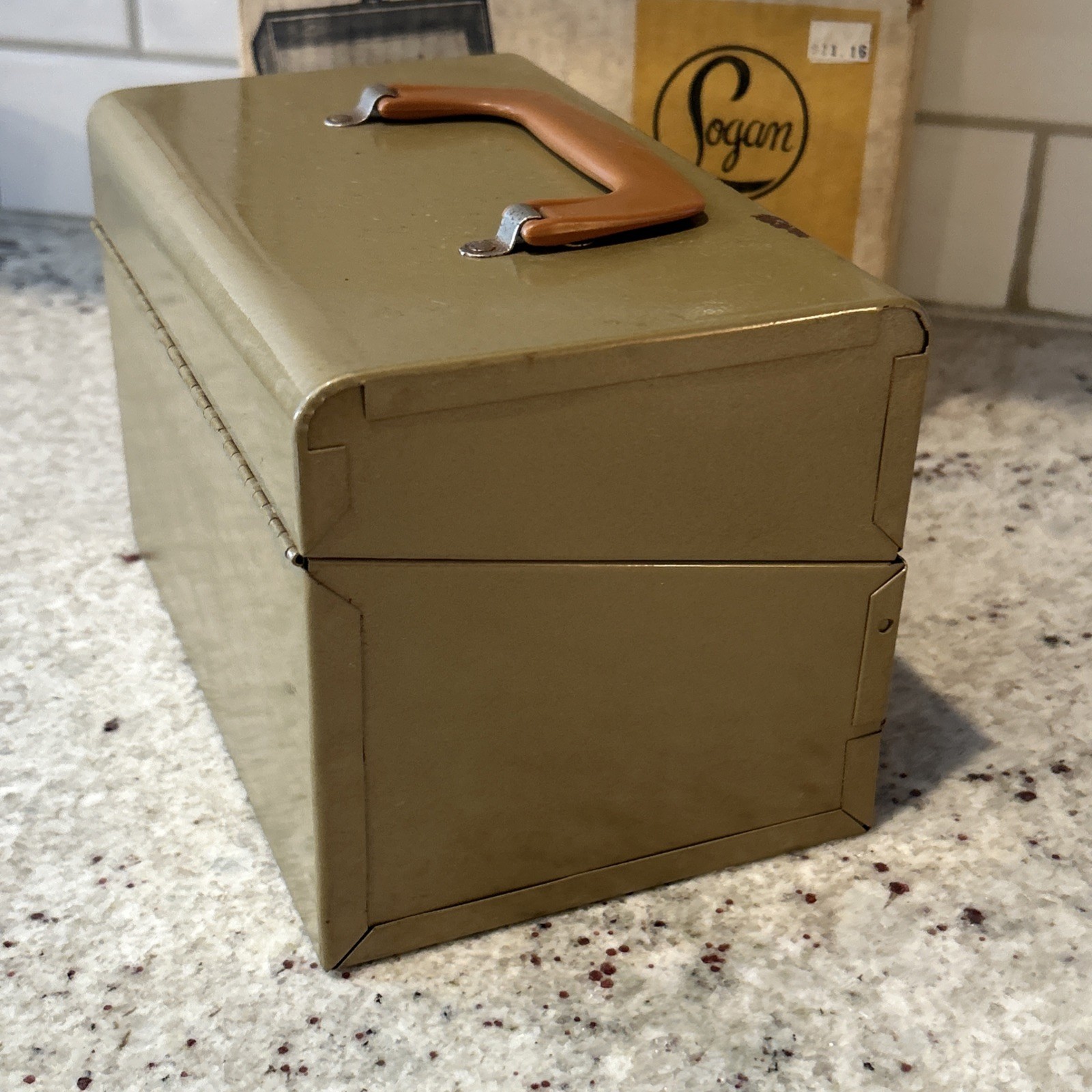 New NOS Vintage Logan 183PL All Metal Reel Chest For Movie Reels & Cans