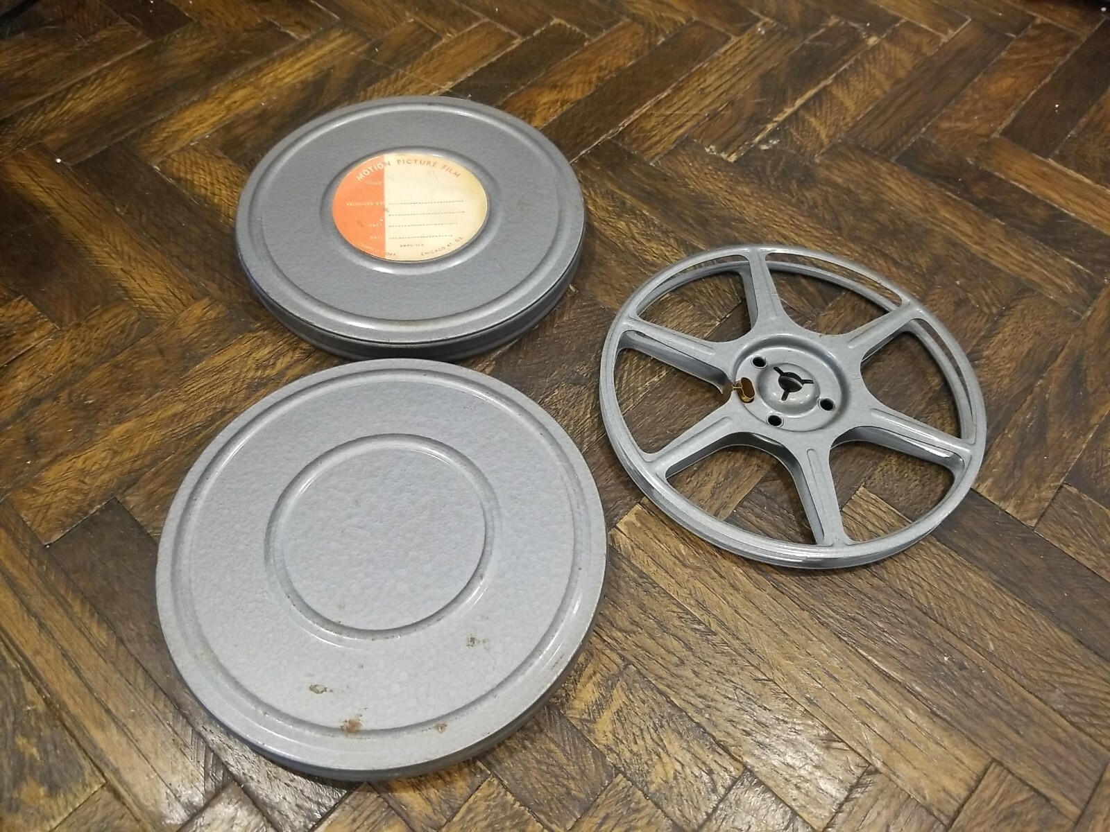 3 Vintage 8mm Film Metal Reel Camera Compco Cases & Reels Dual 8