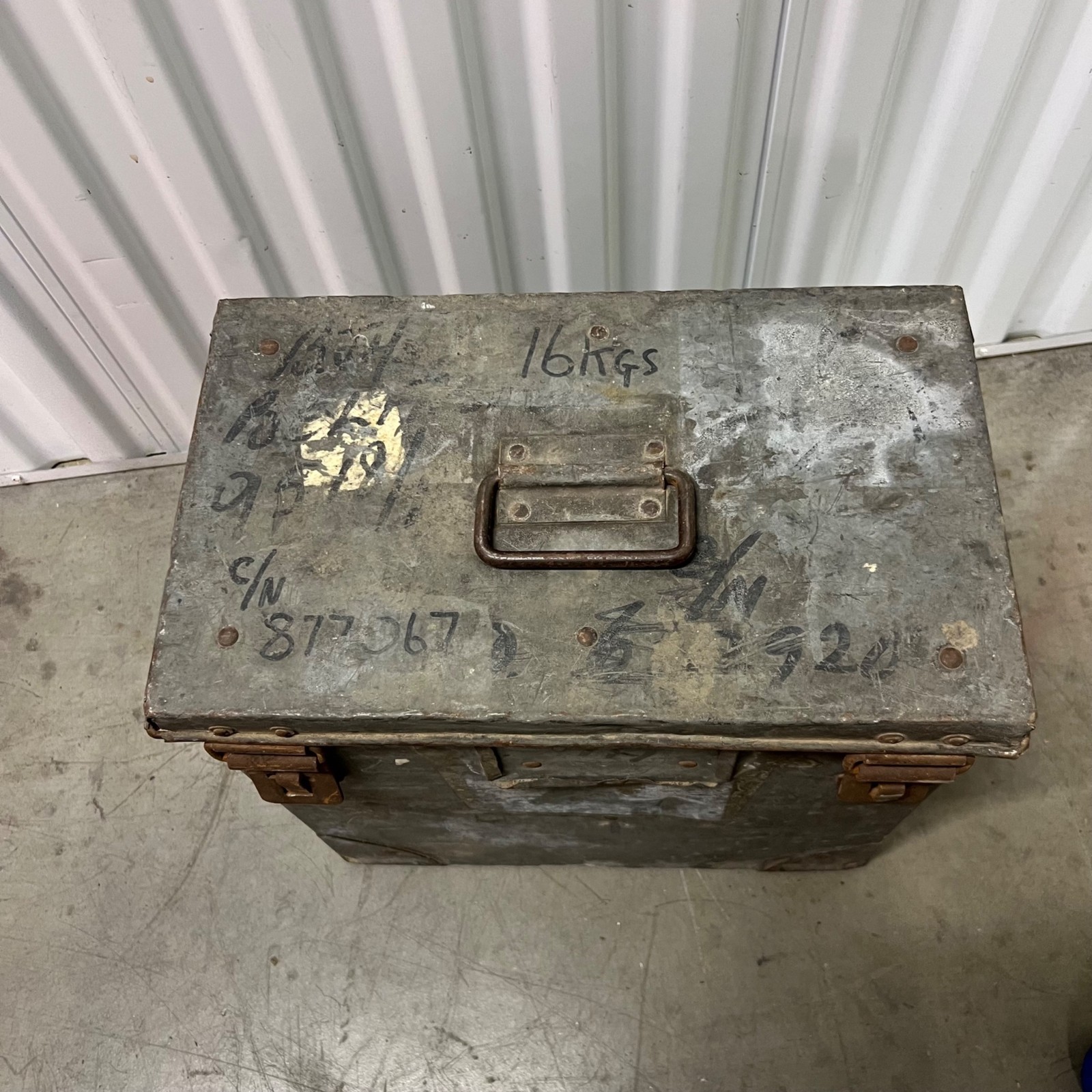 Vintage Collectible Metal Works Movie Reel Carrying Case