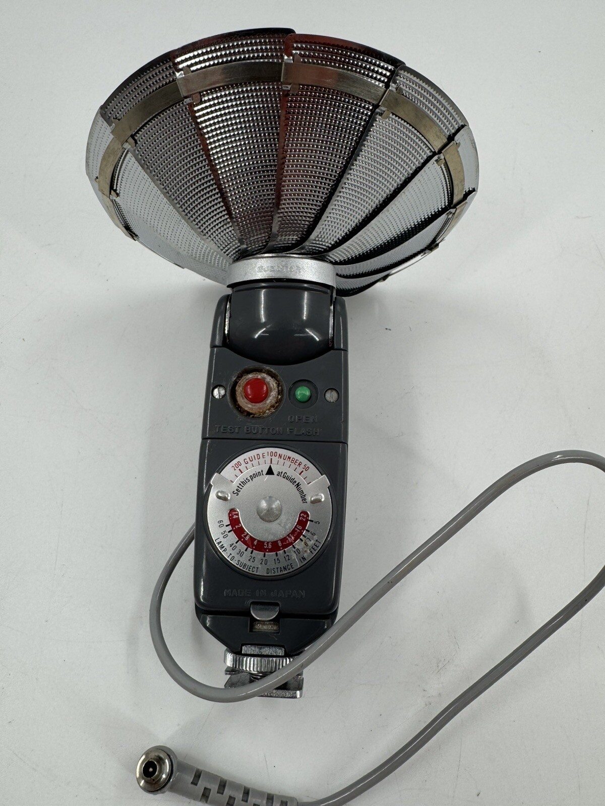 Honeywell Vintage Tilt-A-Mite Camera Flash Gun Collapsible Fan with Bulbs