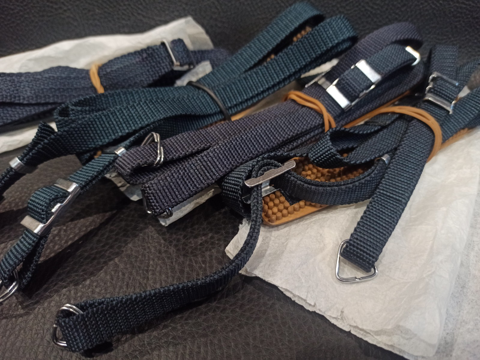 Original neck strap with fasteners for Kiev 6 19 shoulder pad medium format 1 ps
