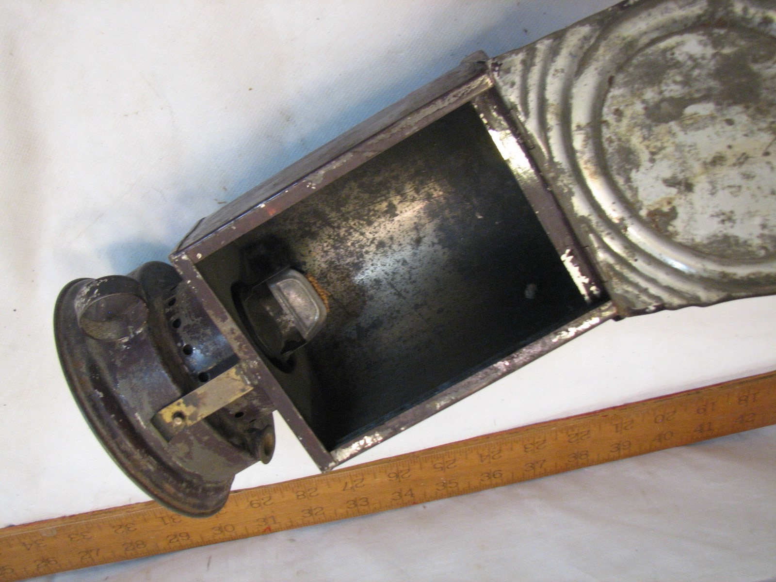 Vintage Dry Plate Lantern Dark Room Safe Light TinLamp Darkroom W.V & B