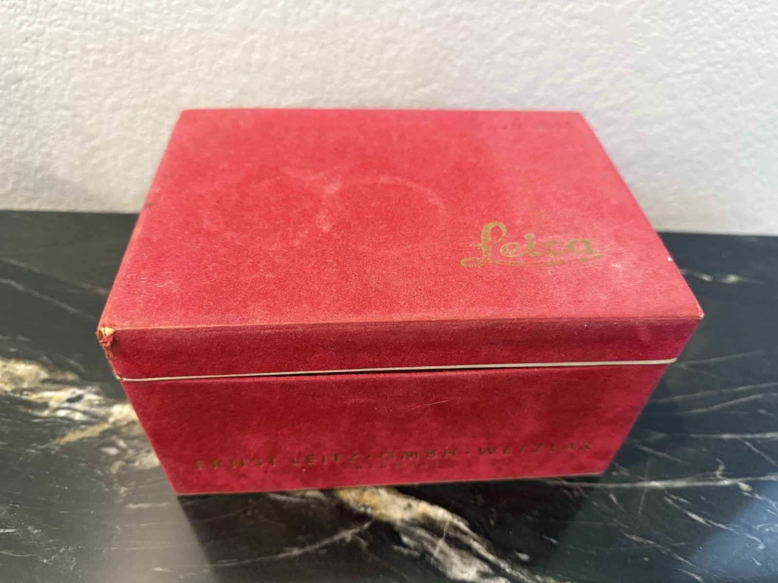 Leica M3 Red Suede Camera Box (7″x5″x4″) Leitz GMBH Wetzler Germany