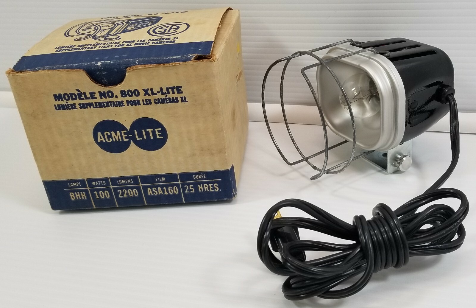 Vintage Acme Lite Model 800 XL–LITE Supplementary Light Movie Camera 100 Watts