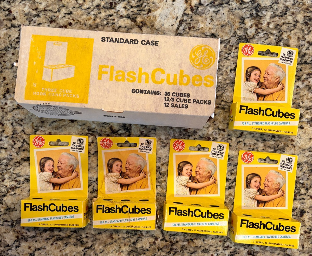 Vintage Lot of 5 NOS GE Flash Cubes – 3 per pack For Standard Flash Cameras