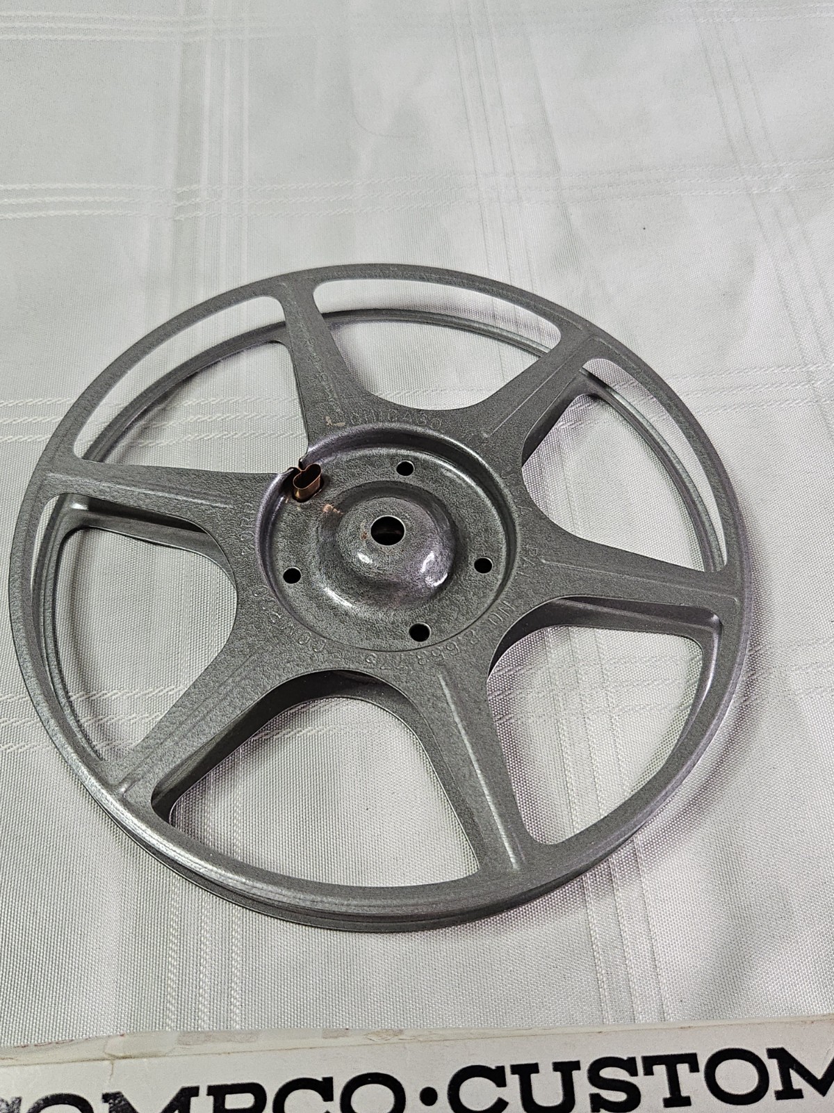 Vintage Compco Corp 7″ 1679 Metal Film Movie Projector Reel Grey Empty