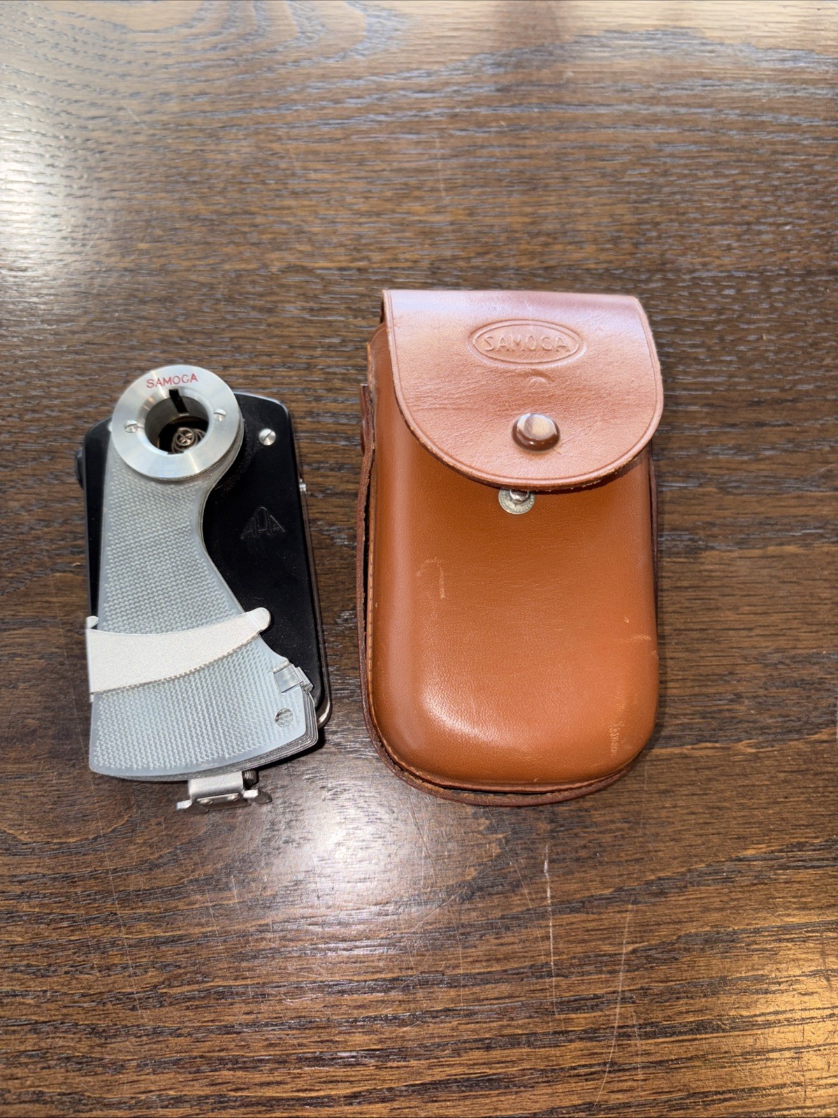 Vintage Samoca Flash Gun Fan Shade made In Japan With Case