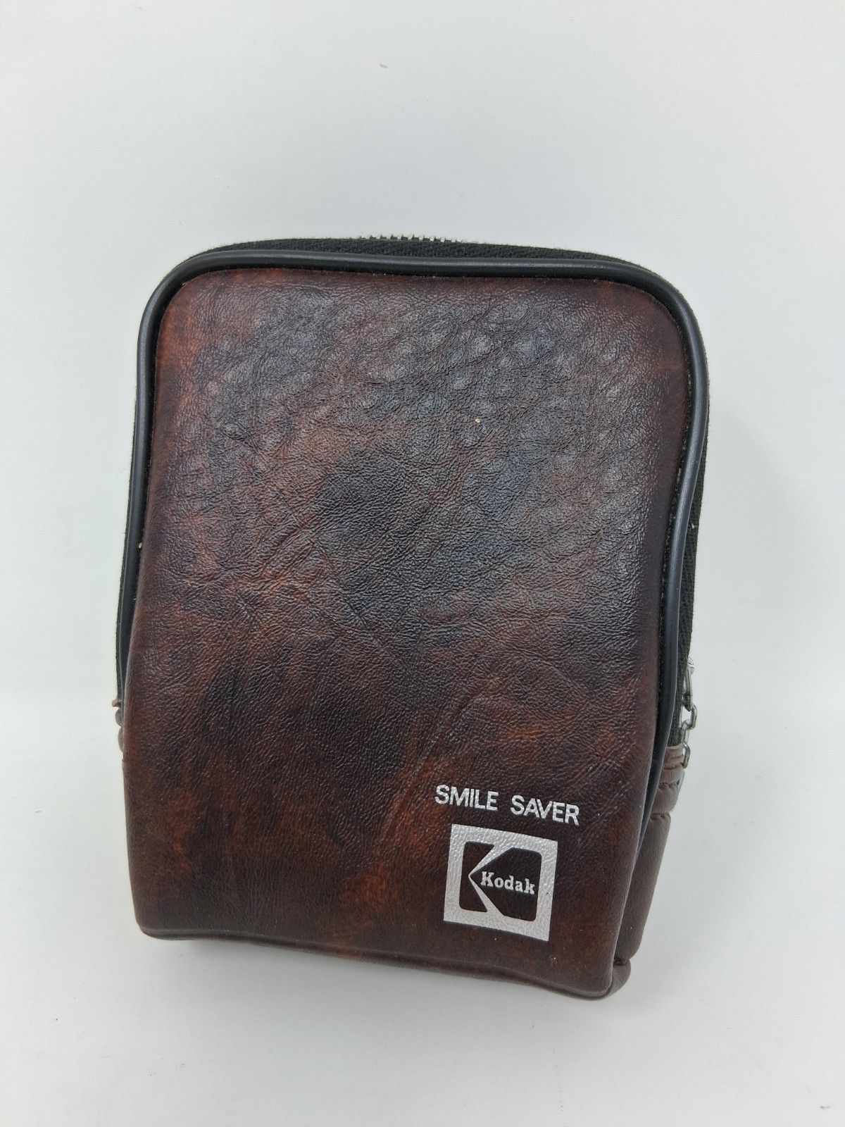 KODAK 1970’s Smile Saver Camera case vintage