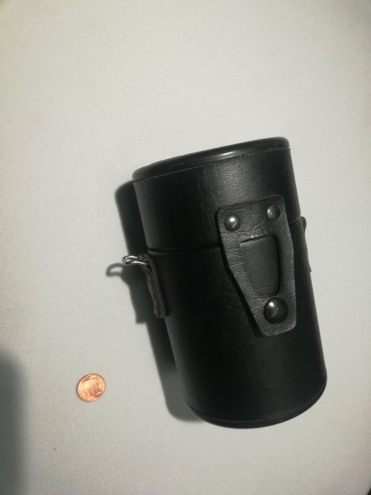 VINTAGE LEATHER CAMERA LENS CASES – EXCELLENT CONDITION VIVITAR