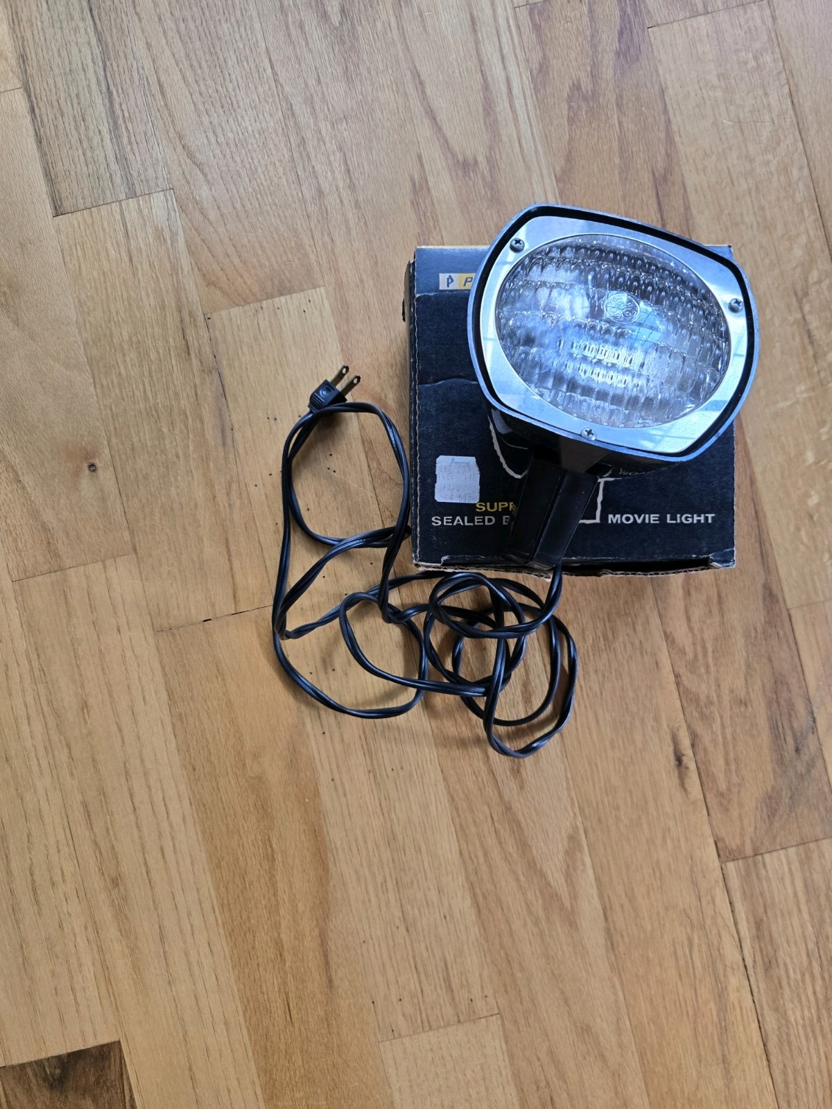 Vintage Penncrest Super 8 Sealed Beam Movie Light