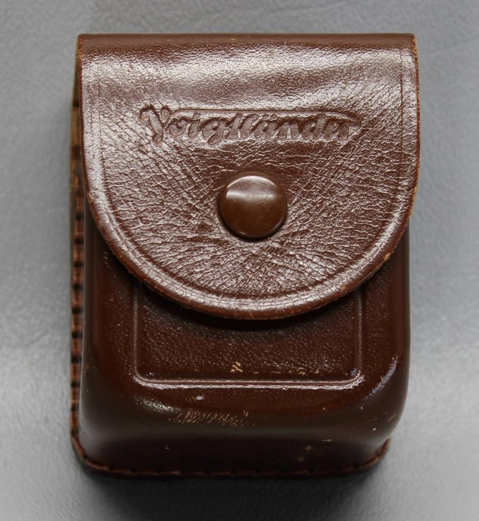 NICE VOIGTLANDER TURNIT 3 VIEWFINDER 35/50/100 MM w/ORIGINAL LEATHER CASE