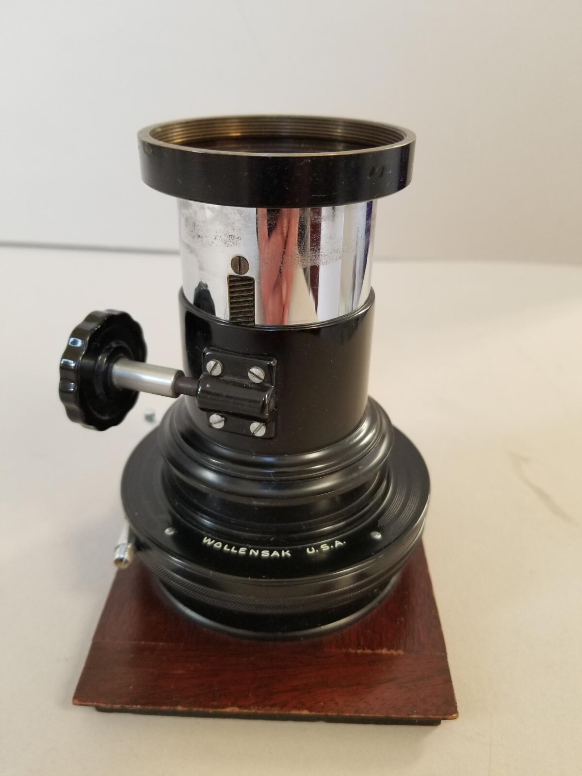Vintage Wollensak Betax No. 4 Barrel with shutter on 5″ x 3 3/4″ board. Read!