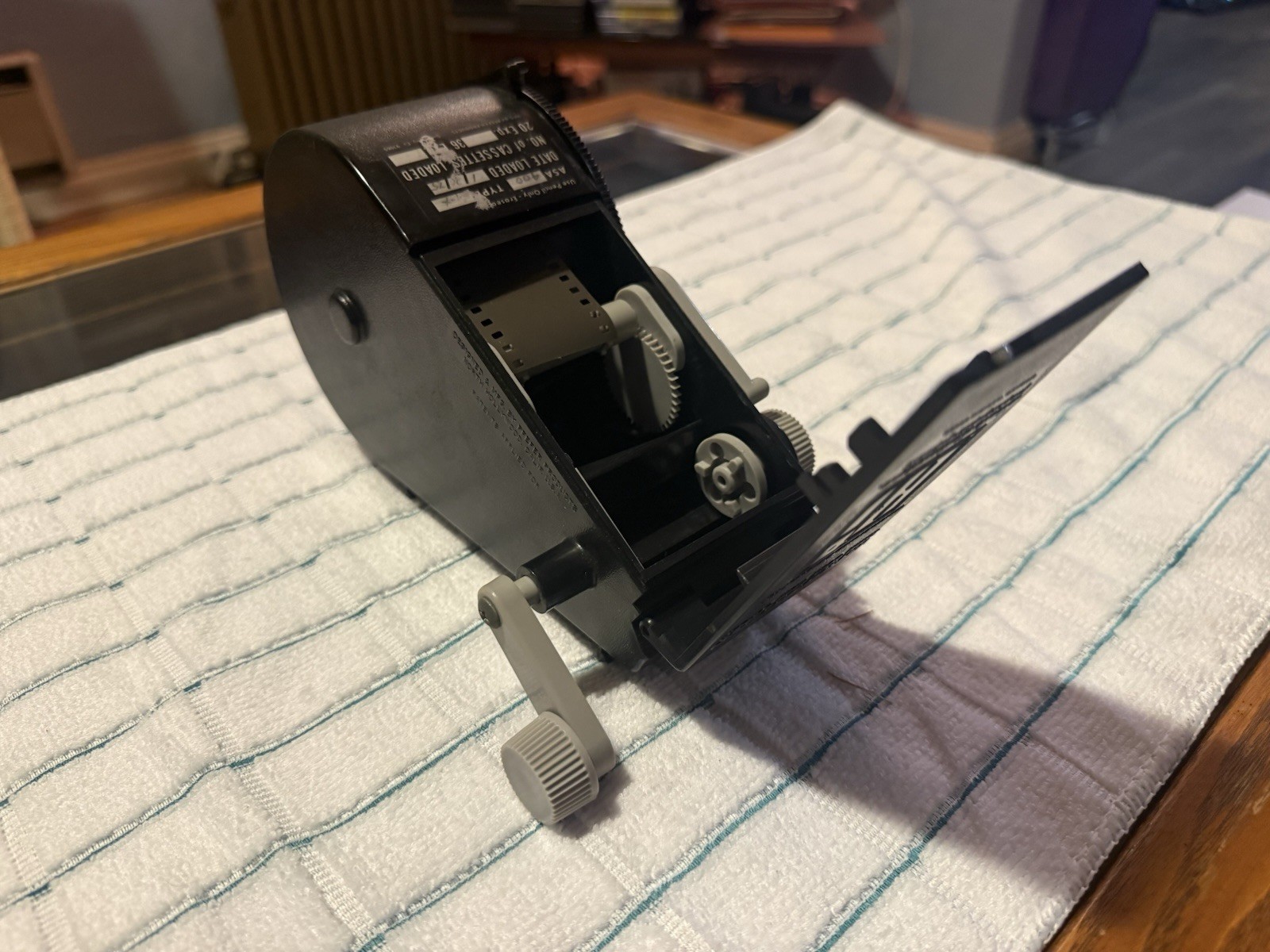 Vintage Watson Model 100 35mm Bulk Film Loader Pfefer – Loaded with ASA 400 film