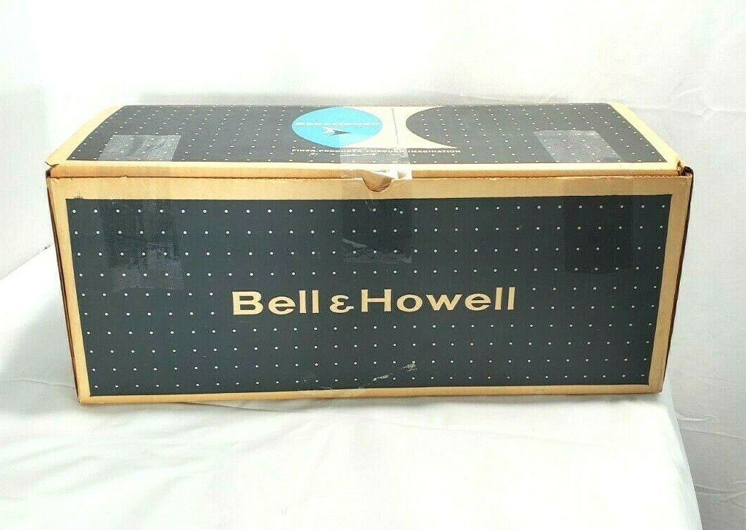 Vintage Bell & Howell Indoor Movie Photography Light Bar Including 2 Photo Bulbs