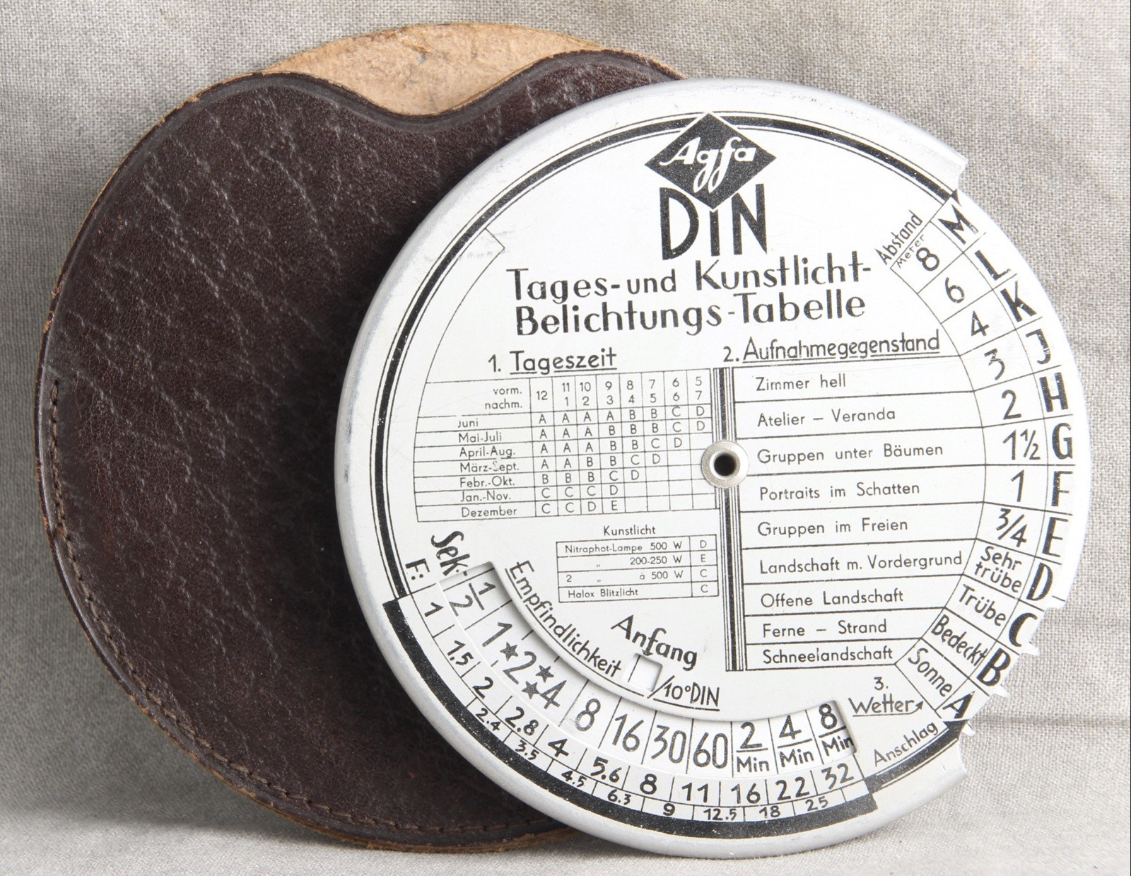 Vintage Tin Agfa DIN Exposure Calculator, German