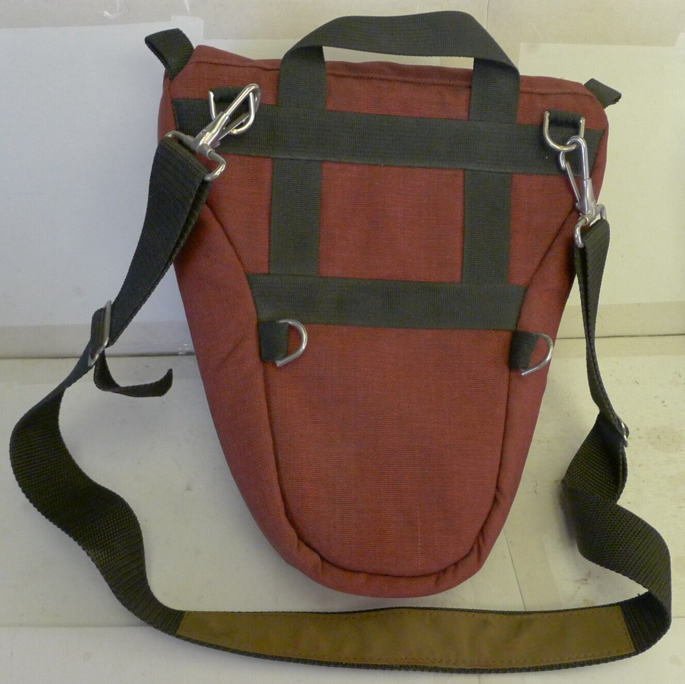 Tamrac Red Padded Zipper Holster Case for Camera with Lens +Adjustable Strap