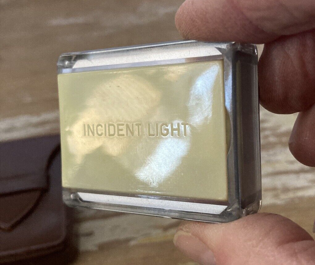 Vintage photo accessory Leica exposure incident light meter booster leather case