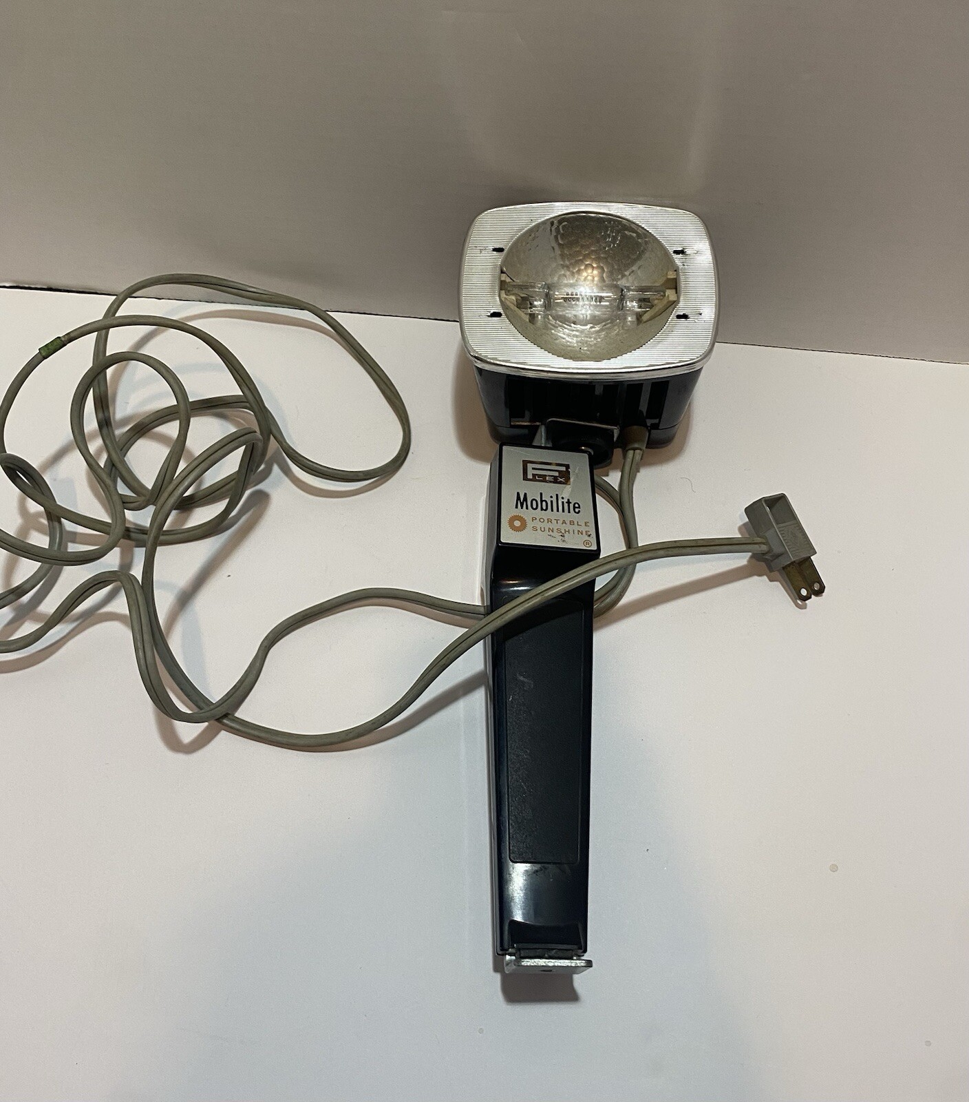 Vintage Flex Mobilite Portable Sunshine Camera Movie Lighting System Works