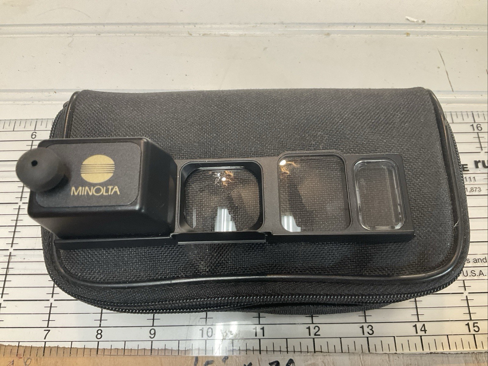 Polaroid F112 Spectra / Image Close Up Lens Attachment in Padded Case V27