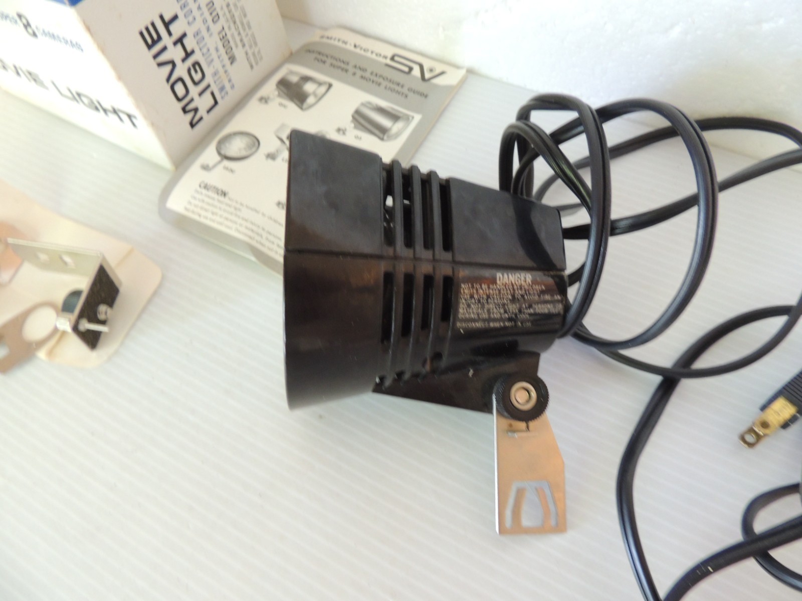 Smith-Victor Movie Light Model Q1U for Super 8 Cameras in Box Working 650 Watt