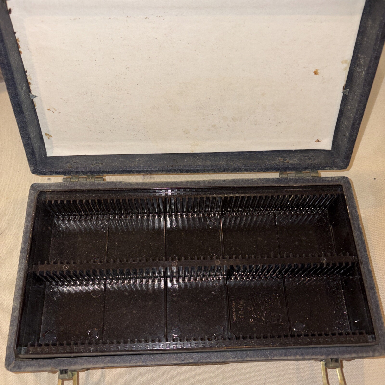 Vintage 1954 Barnett Jaffe Baja Slide Case Holds 100 With Catalog & Pricelist
